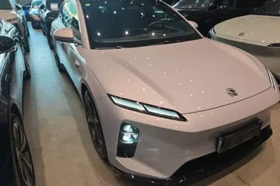 Nio ET5T