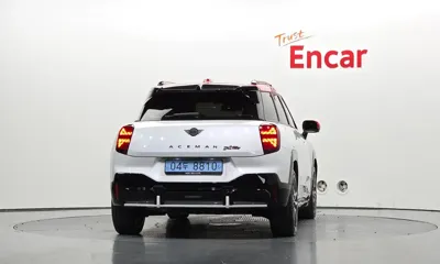 MINI Aceman