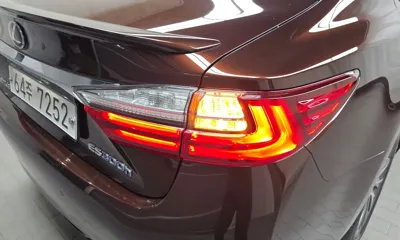 Lexus ES