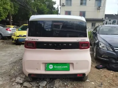 Wuling MINIEV