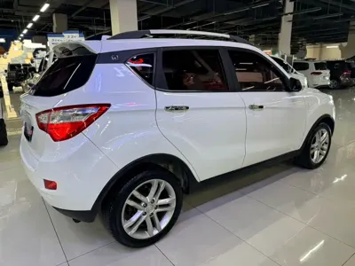 Changan CS35