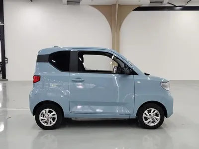 Wuling MINIEV