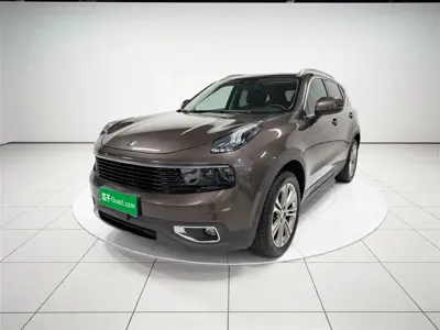 Lynk & Co 01