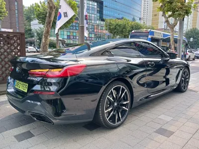 BMW 8-Series