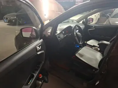 Suzuki Liana A6