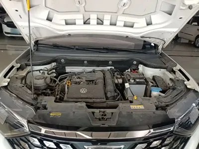 Jetta VS5