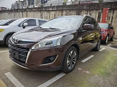 Luxgen U6