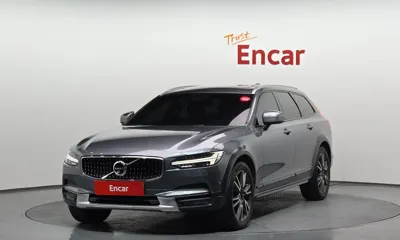 Volvo V90