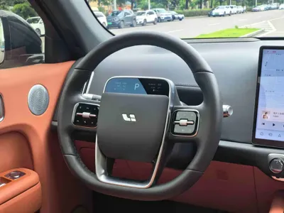 Li Auto Li L7