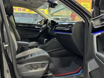 Volkswagen GTE PHEV