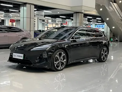 Nio ET5T