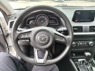 Mazda 3 Axela