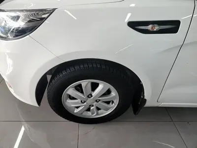 Kia K2
