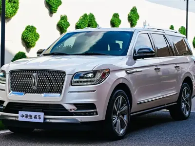 Lincoln Navigator