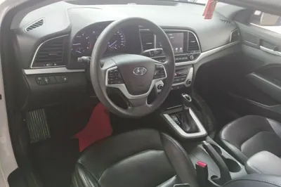 Hyundai Elantra (6th Generation