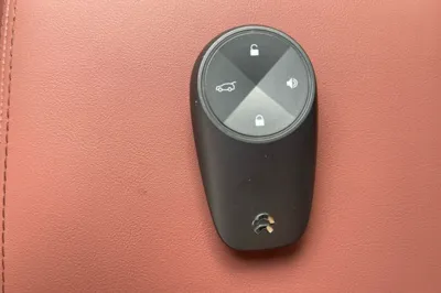 Nio EC6