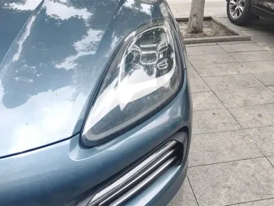 Porsche Cayenne Hybrid