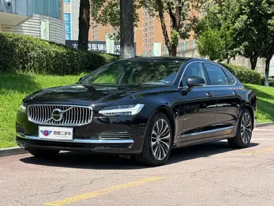 Volvo S90 PHEV