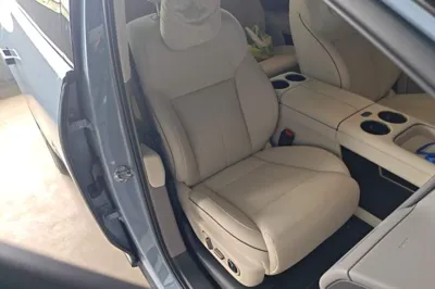 Li Auto Li Auto i8