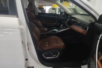 Geely Auto Emgrand X7 Sport