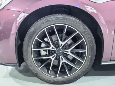 BYD Seal 07 DM-i