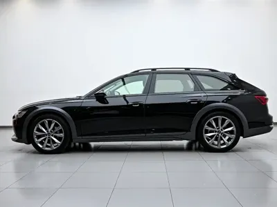Audi A6 (Import)