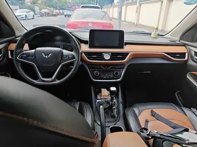 Wuling Hongguang S3