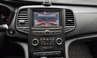 Renault-KoreaSamsung SM6