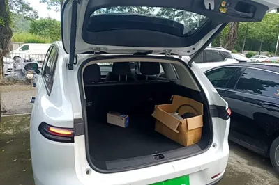 Leapmotor C10