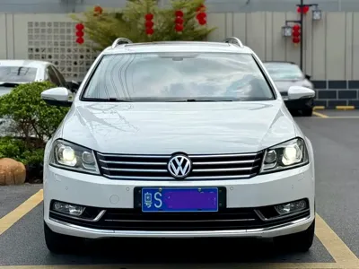 Volkswagen Magotan (Import)