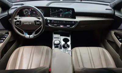 Kia K8