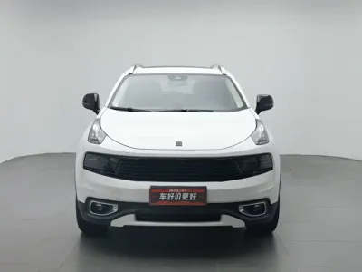 Lynk & Co 01