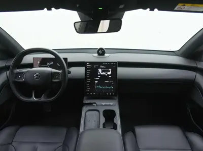 Nio ET5