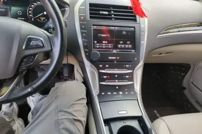 Lincoln MKZ
