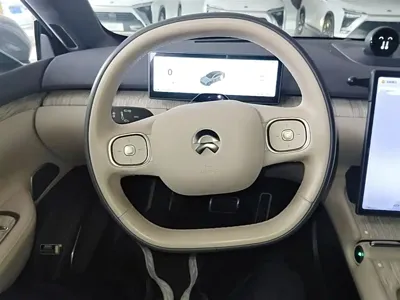 Nio ET7