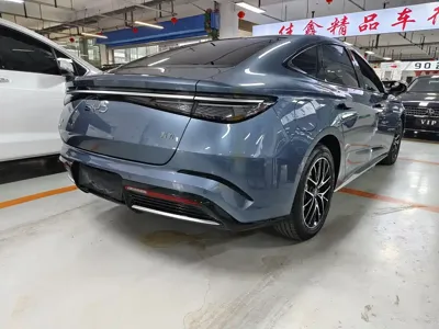 BYD Seal