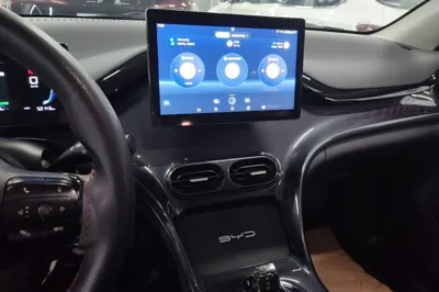 BYD e2