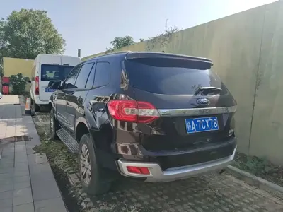 Ford Everest