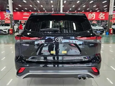 Toyota Crown Kluger