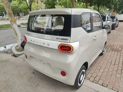Wuling MINIEV