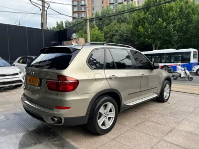 BMW X5 (Import)