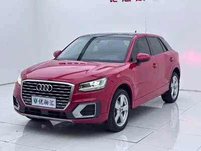 Audi Q2L