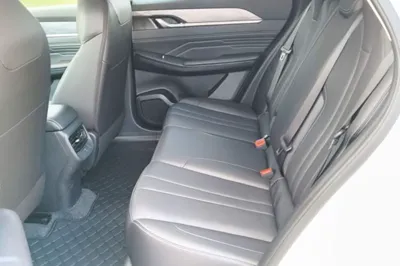 Dongfeng Aeolus SKY EV01