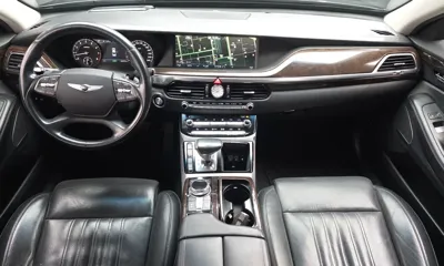Genesis EQ900