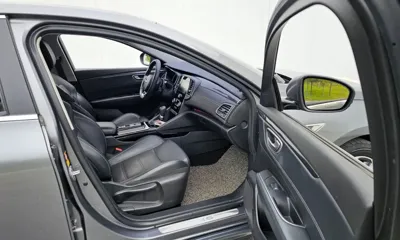 Renault-KoreaSamsung SM6