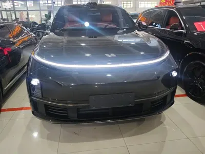 Li Auto Li L7