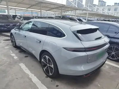 Nio ET5T