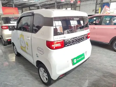 Wuling MINIEV
