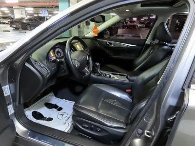 Infiniti Q50