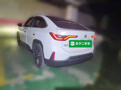 Nio EC6